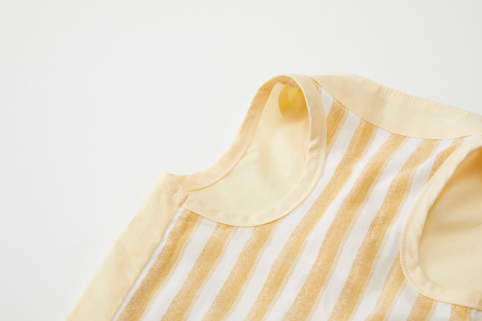 Summer Vacation Shirt & Hat Yellow Spring Summer Collection