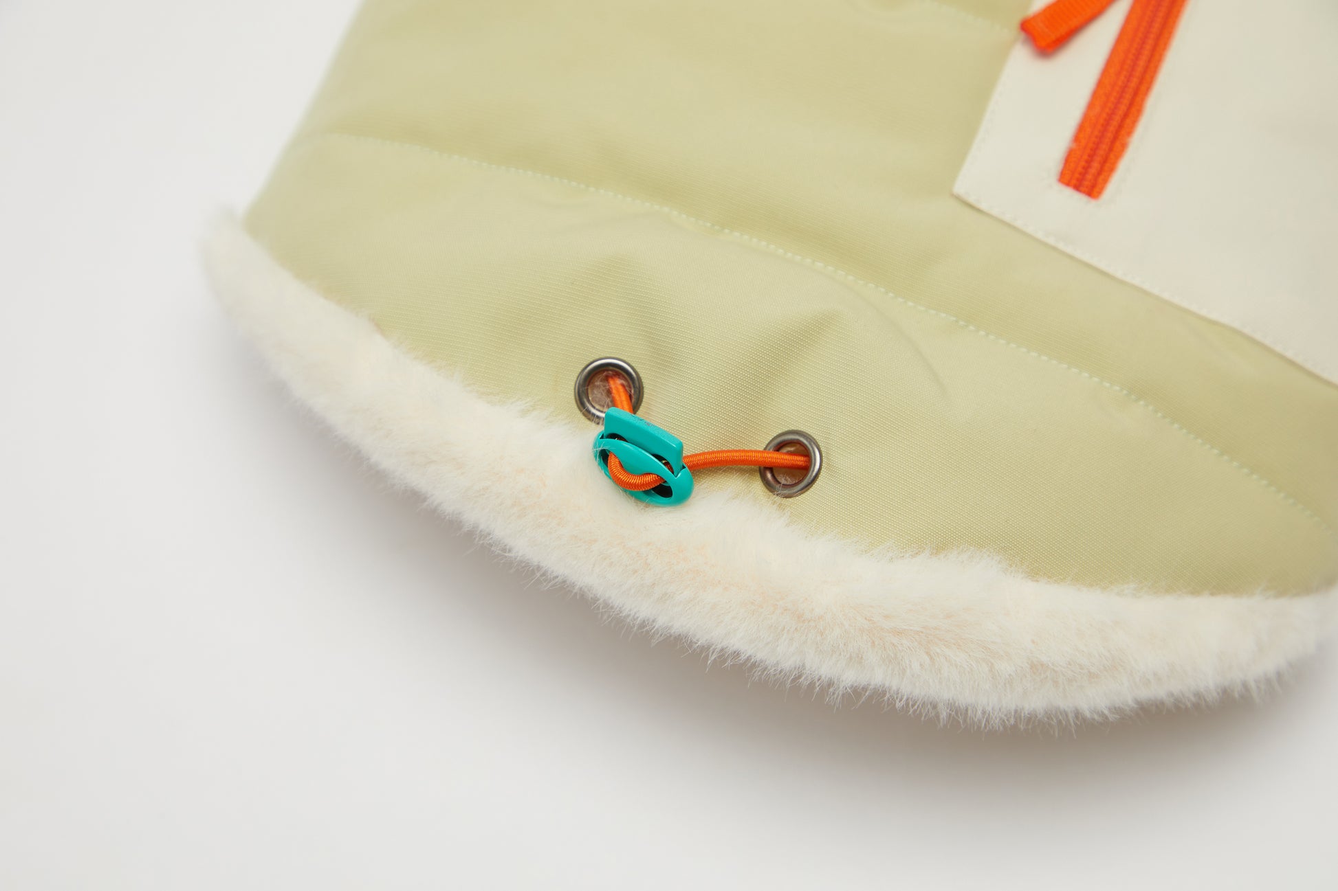 Nordic-Style Reversible Padded Jacket Green Fall Winter Collection