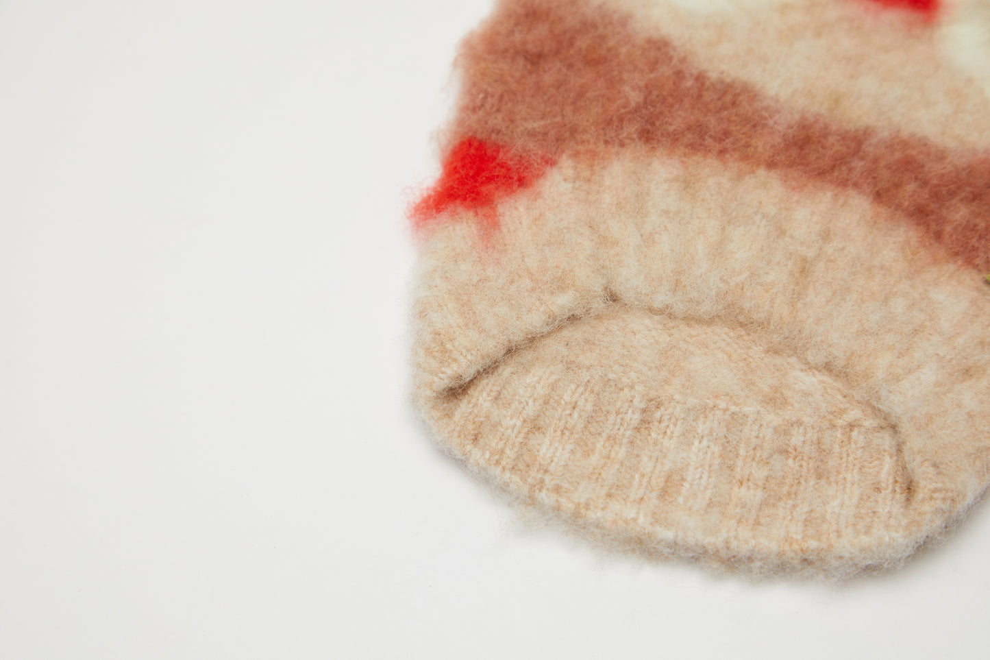 Fluffy Sweater Cream Red Spring Summer Collection