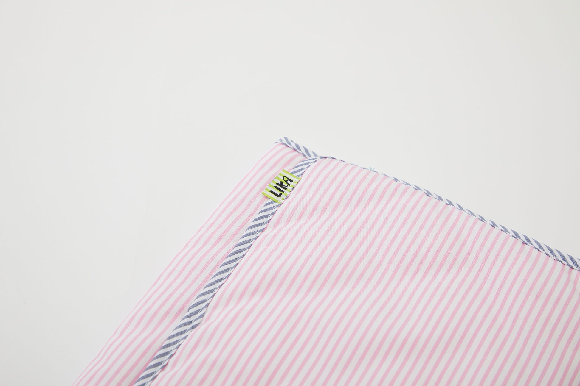 Dual-sided Cooling mat Spring Summer Collection