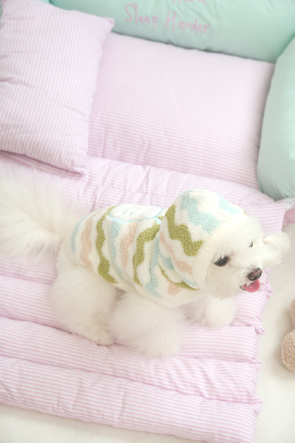 Striped Graffiti Hooded Loungewear
